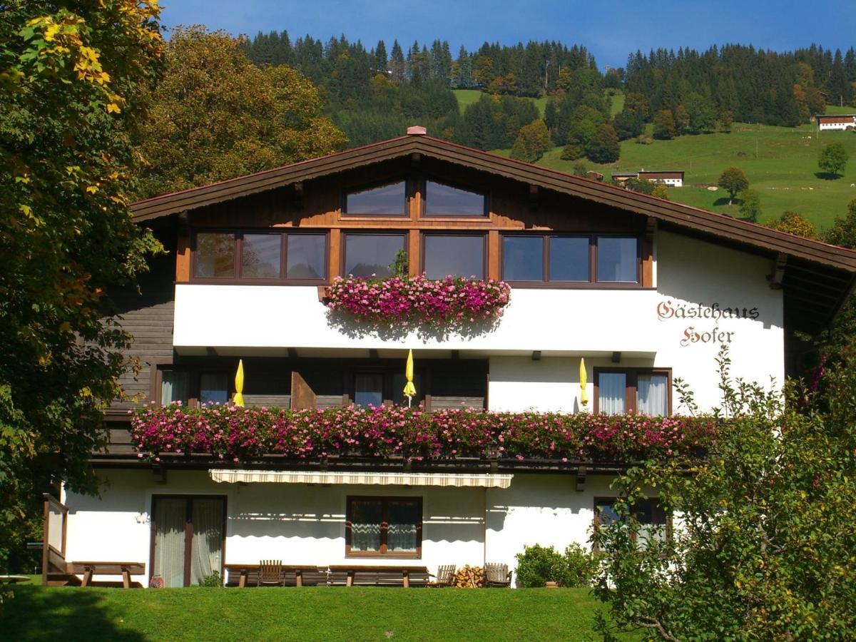 Gastehaus Hofer Apartment Brixen im Thale Exterior foto